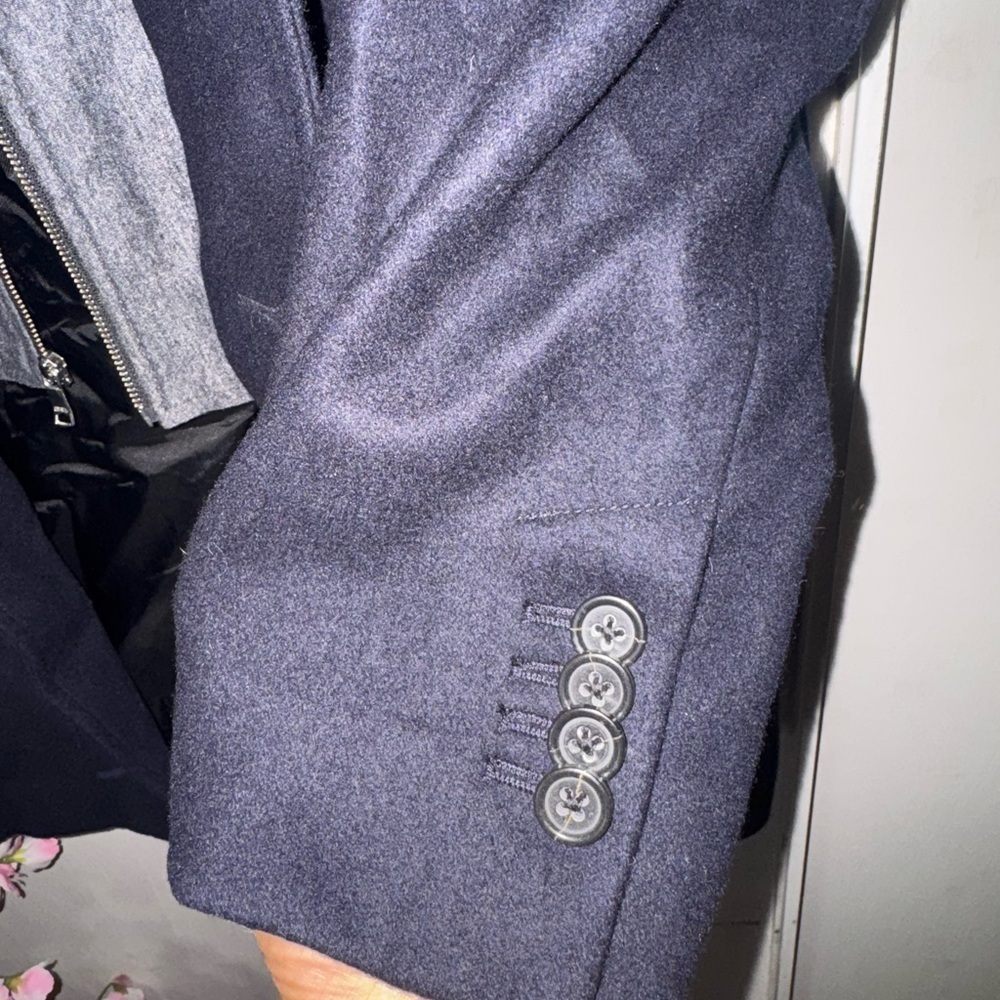 Banana Republic Coat - Picture 7 of 8